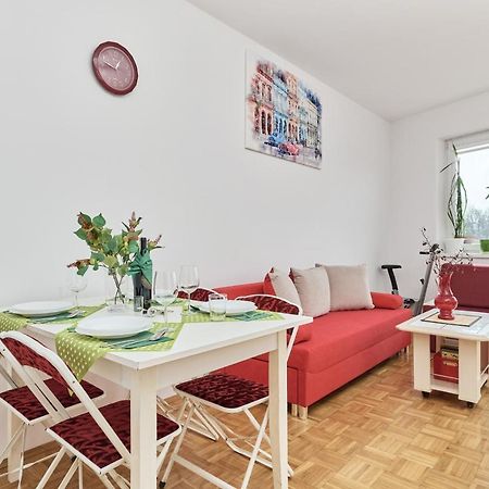 Apartments Wroclaw Legnicka By Noclegi Renters Luaran gambar