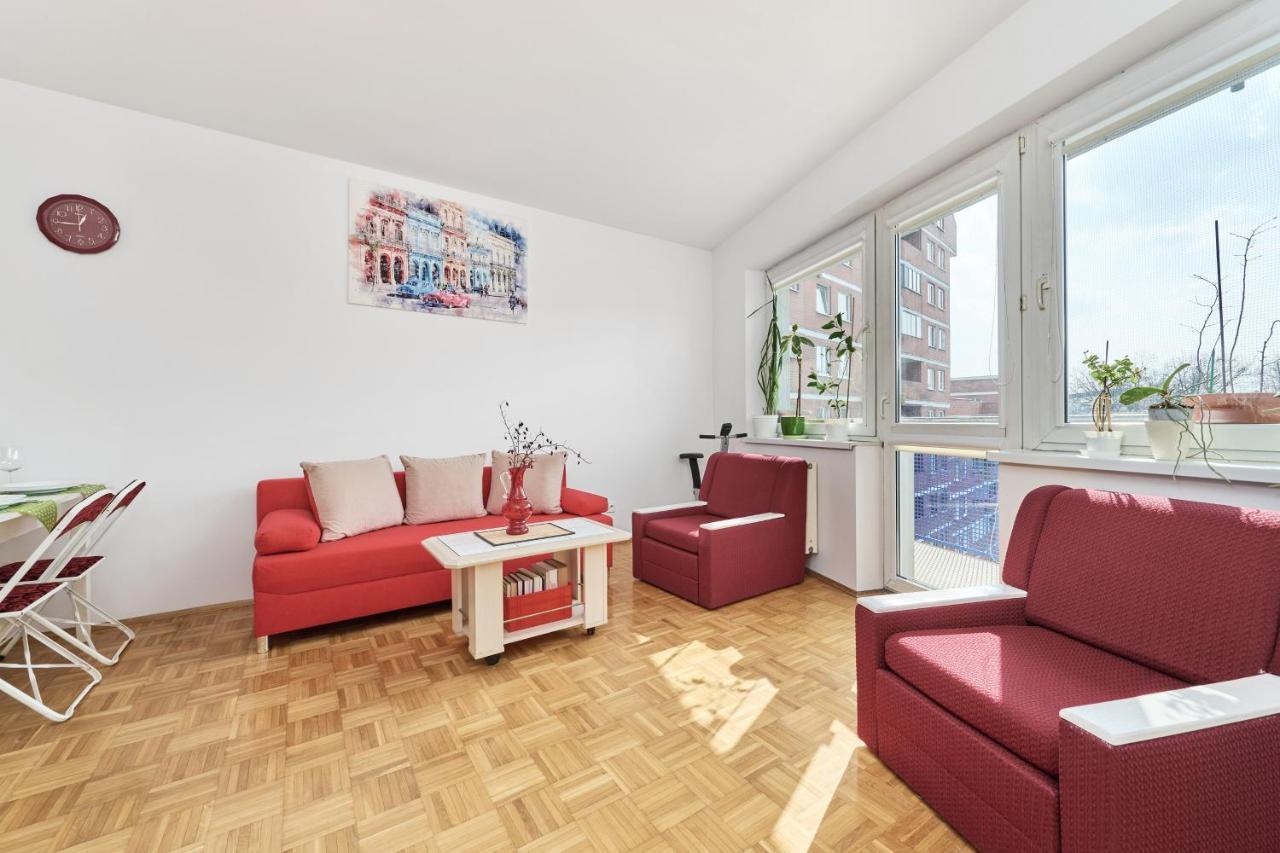 Apartments Wroclaw Legnicka By Noclegi Renters Luaran gambar
