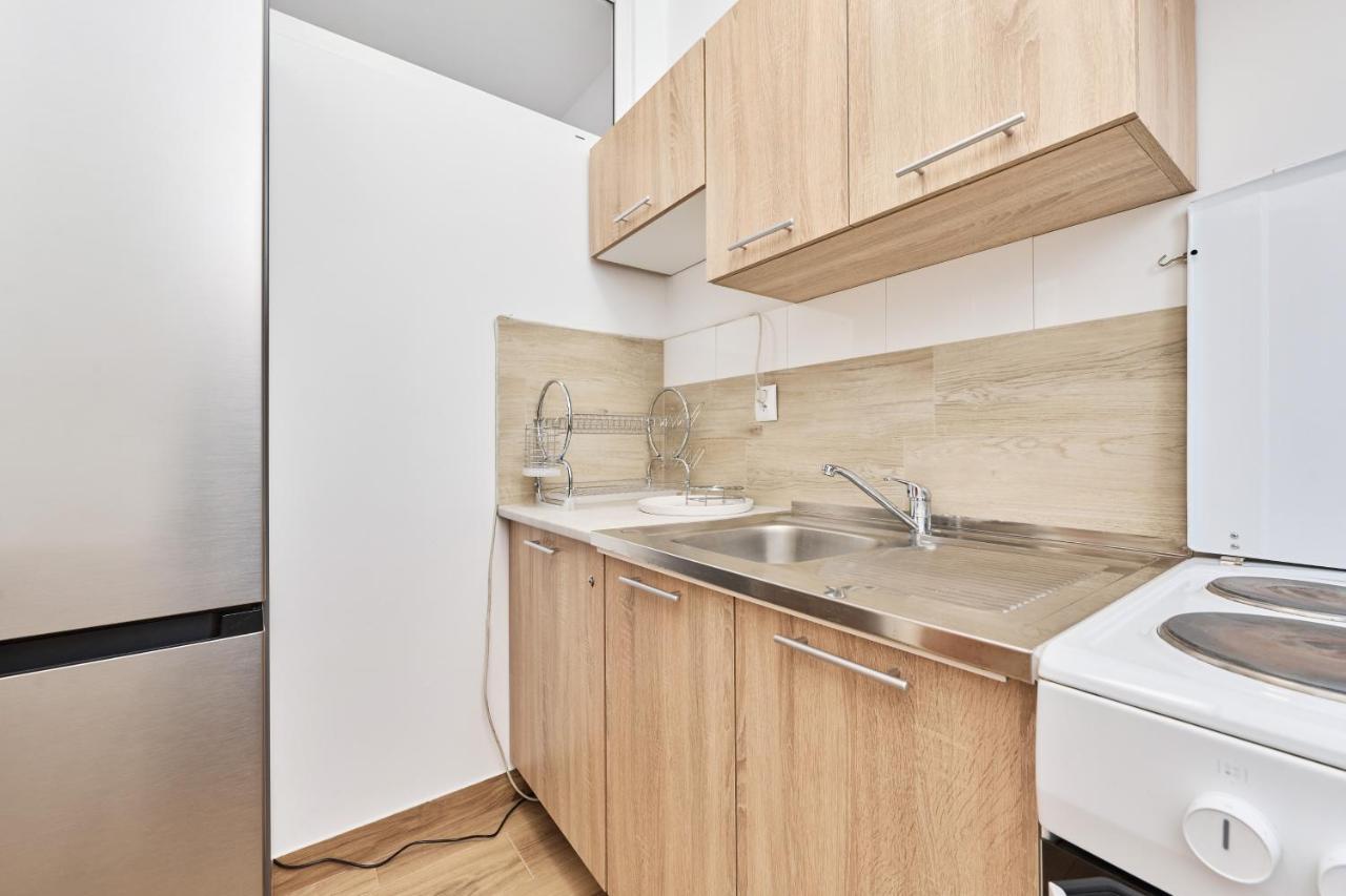 Apartments Wroclaw Legnicka By Noclegi Renters Luaran gambar